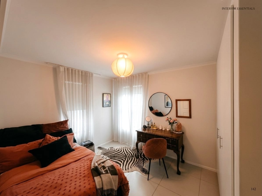 To Let 1 Bedroom Property for Rent in Gardens Western Cape